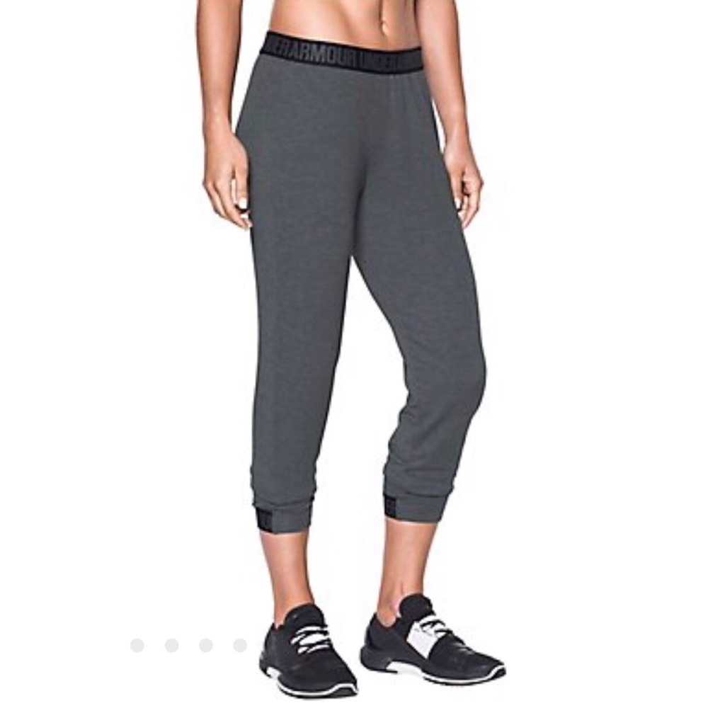 Under Armour woman pants